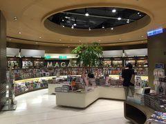 -诚品(信义店)