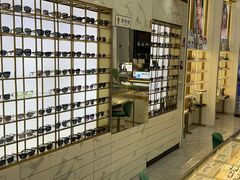 -世纪大明眼镜·林德伯格·蔡司官方授权店(武昌旗舰店)