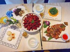 -船长9号·精致湖北菜(江滩店)