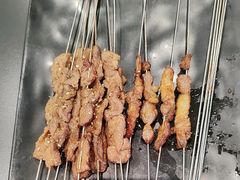 -红东阁东北菜烤肉酒馆(CROSS万象汇店)