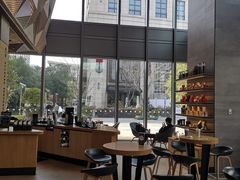 -星巴克(杭州嘉里中心4F店)