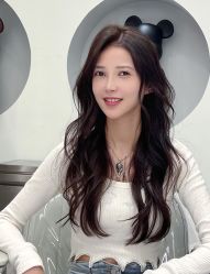 -PE SALON