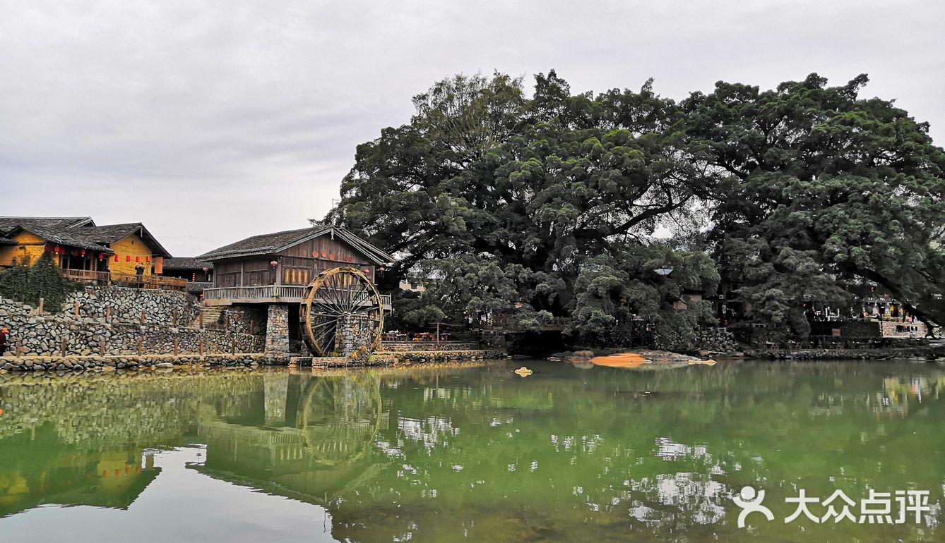 大风车和石头桥是电影云水谣取景地
