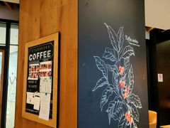 -星巴克臻选(莘庄仲盛店)