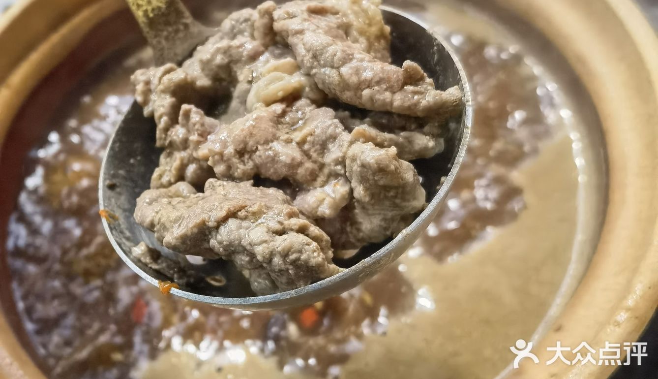 小巷子里的惊喜鸭煲[调皮]利苏