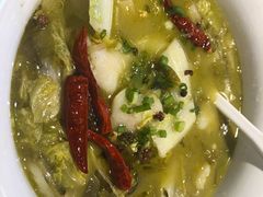 -渝是乎酸菜鱼·川渝小炒(新世界百货望京店)