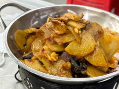 干锅土豆片-小民大排档(光谷店)