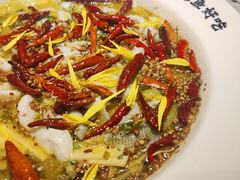 老坛子酸菜鱼-新太二·鲜料川菜(晶耀前滩店)