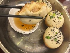 特色生煎-三两春(浦三路店)