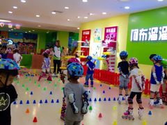 -阿布溜溜(同曦假日百货店)