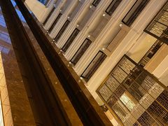-西安唐隆国际酒店(大雁塔大唐不夜城店)