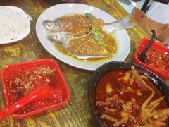 -老闵田螺馆·南昌特色小炒(梦时代店)