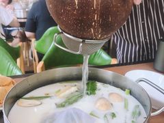 -樾餐厅泰式海鲜火锅(民歌湖店)