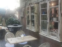 -古董花园(思南路42弄小区店)