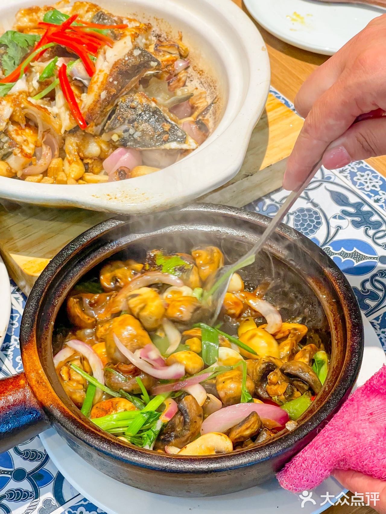 重庆吃一次就爱上的的啫啫煲❕太香啦～