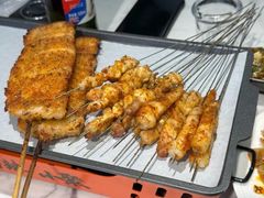 -嗨辣小聚·盘锦河蟹·海鲜烧烤龙虾(盘锦十年好店)