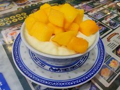 -广信牛奶甜品世家(台东店)