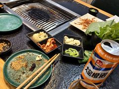 -臻牛烤肉