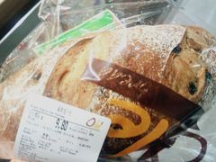 欧包-Olé精品超市(广州太古汇店)