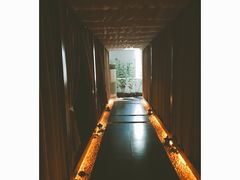 过道-锦初·禅意4K影院式足道·新中式SPA(茂业天地店)