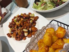 -峨嵋小镇·川菜(正定朗华店)