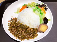 肉末酸豆角盖饭-田老师红烧肉(朝阳建外东区店)