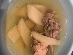 -有红鸡毛店·川菜(建设路店)