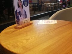 -luckincoffee瑞幸咖啡(香港名店街店)