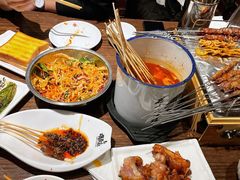 -喝丢一只鞋辣炒海鲜小烧烤(三八广场店)