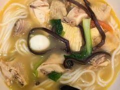 -蒙自源米线大王(宝安尖岗山店)