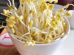 豆芽-重庆金老汉烧鸡公火锅(宁国路龙虾一条街店)