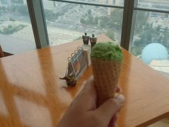 -视界美食自助餐厅·石家庄希尔顿酒店