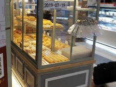 面包甜点陈列柜-BreadTalk面包新语·烘焙蛋糕(中华广场店)
