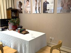 -修申骨雕小颜脊柱骨盆管理产后修复