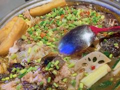 -令狐冲·炭烤活鱼(宝龙店)