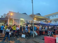 -仙本那小型鱼市