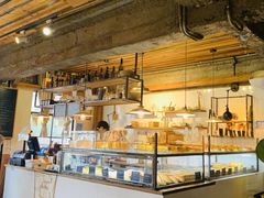 面包甜点陈列柜-仙峰天然面包(迎宾路店)