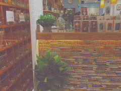 -猫的天空之城概念书店(印象城购物中心店)