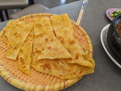 油饼-水楼子鑫鑫砂锅居(健康路店)