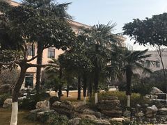 -陕西华浮宫酒店(未央湖公园店)