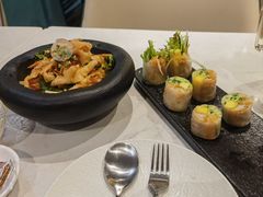 芒果鱼柳米纸卷-美奈小馆·越南料理(中航城君尚购物中心店)