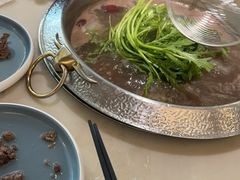 -左庭右院鲜牛肉火锅(浦江欢乐颂店)