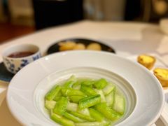 上汤浸丝瓜-广州文华东方酒店·江-由辉师傅主理