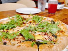 -城市大道红炉披萨烘焙坊