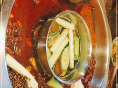 -星鸿社重庆老火锅(燃灯寺分店)