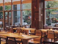 -融信华邑酒店·鲜艳西餐厅