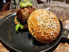 -Let'sBURGERplus·非常创意汉堡(三里屯店)