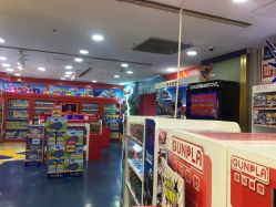 -玩具反斗城(正大广场店)