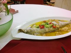豆斋饼蒸白鱼-好福记饭店(红梅公园店)