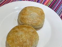 -香巴拉云南餐厅(华莱坞店)